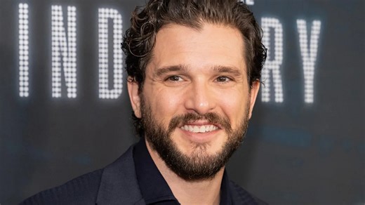 Kit Harington Was Shocked By This Common American Coffee Shop Behavior