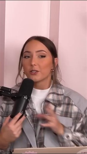 50Hailie Jade talks about being in a 50 Cent concert | Unraveled Deepdive