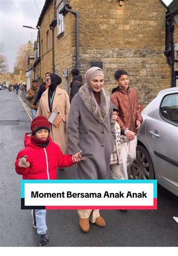 Masa bercuti ni lah mama dapat meluangkan masa bersama anak anak sepenuhnya. Bagi mama moment macam ni susah sangat nak dapat. Maklum lah tuntutan kerja membataskan masa mama dan anak anak. So kami pasti setiap tahun akan pergi travel sama sama. Mama doakan anda semua bahagia bersama keluarga. Cipta detik indah agar dapat dikenang bila masing masing berjauhan nanti