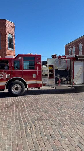 Go get ‘em boys! Best of luck to our Warrior football team as they take on Wallace tonight in division quarterfinals! ❤️🏈💛 | Red Cloud Booster Club