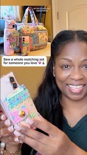Cutest DIY MagSafe Wallet Stocking Stuffer You Can Sew This Year🎄