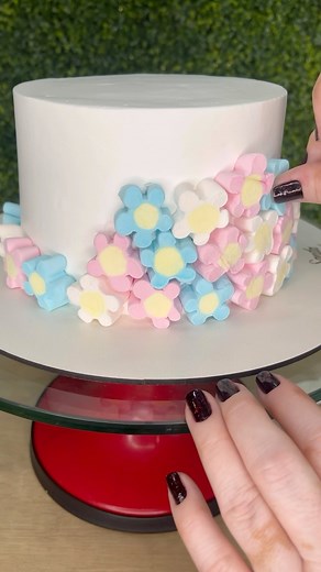 Se você quer se tornar um confeiteiro de Sucesso temos duas modalidades de cursos 🤩 Presencial e on-line ✅ Para mais informações 11 991137376 #cursoonline #cursosonlineconfeitaria #cursospresenciais #cursospresencialdeconfeitaria | Santa Gourmet