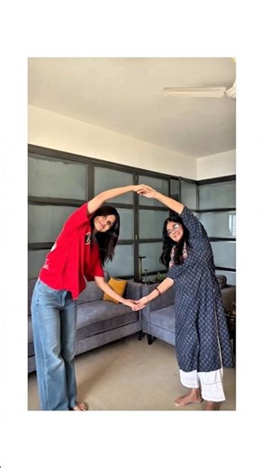 Gujaratis doing Punjabi Dance 💃🏻😂🫠#tooh #reels #saasbahu #marriedlife #dance