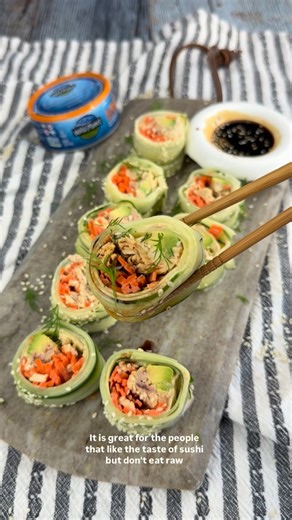 Vesela Asenova| Recipe Creator on Instagram: "Cucumber Tuna Sushi- perfect for those who don’t like to eat raw fish just like me Wild Planet Albacore is sustainably caught, rich in flavor, protein and Omega 3s. Plus it’s delicious! Ingredients: 1 English cucumber 1 can Albacore Tuna 1/3 avocado 1 carrot 1/2 lemon Dill, for garnish Sesame seeds, for serving Soy sauce, for serving Sriracha mayo 2 tbs (avocado oil) mayonnaise 2 tsp sriracha Method: 1. Peel and cucumber strips and arrange them on a 