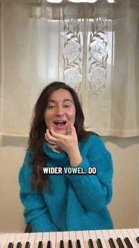 How to sing #oholynight! #vocalcoach #singingtips #christmasmusic #christmassongs