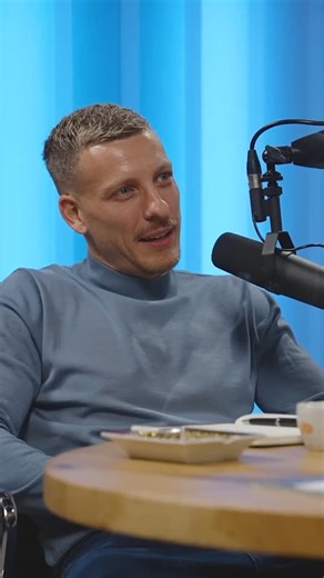 Gemischtes Hack on Instagram: "Ein Geschenk für Tommi?! 🎁 #gemischteshack #hacktag"