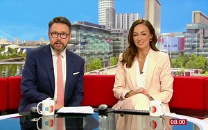 【BBC·高帧率】BBC Breakfast全新演播室 各时段入场/退场动画合集（1080P 50i）