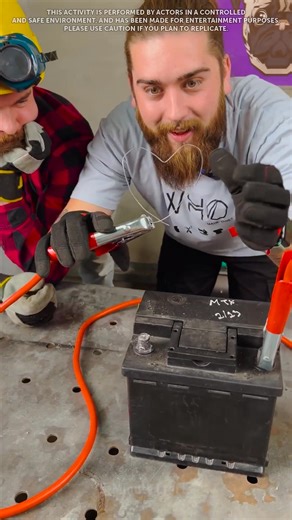 Testing the viral wire hack | 5-Minute Crafts Men