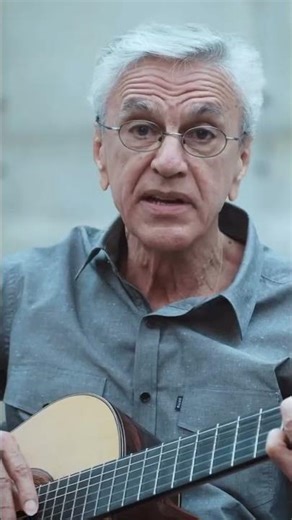 Caetano Veloso recalls being imprisoned when he received the headlines about the first images of ...