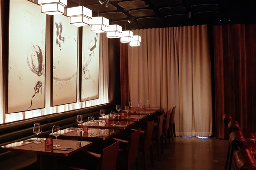 Go to the swank new restaurant in the Transamerica Pyramid to see, be seen and eat killer steak