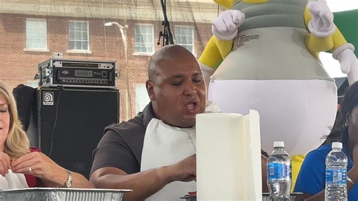 KSLA’s Chris Demirdjian took second place the celebrity crawfish eating contest at the Mudbug Madness Festival today! 🎊🦞 | KSLA News 12