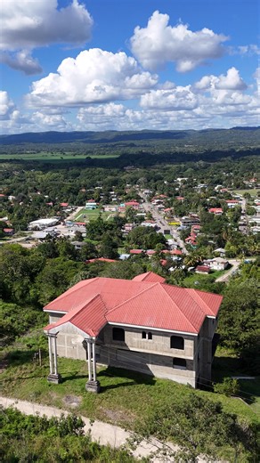 This Three Storey House overlooking Santa Elena and the Macal River Valley has breathtaking views! Looking for enough space for a growing family? This location has over 9,000 square feet of space to work with and is far away from the hustle and bustle of traffic. Price: $750k USD | Green Real Estate Belize