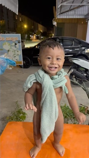 Cute Baby Dance After Bath 🍼💃✨