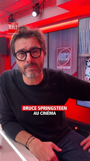 Bruce Springsteen débarque sur grand écran ! 🎬 Un biopic qui retrace son histoire et sa musique, à découvrir dès maintenant au cinéma. 🎸 | RTL2
