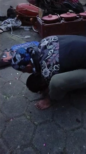 SEMBUH setelah pawangnya begini #kesurupan #kudalumping #jaranan #viral