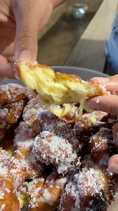 Rosquinha frita deliciosos e simples receita : 1 copo leite morno. Pode ser água (200ml) 1 colher de fermento biológico ou 10g 2 colheres de margarina ou óleo 5 colheres de açúcar 1 pintada de sal Leite condensado e coco ralado para jogar por cima das rosquinha #receitas #receitasimples #receitasrápidas #roscas #roscafrita #vidasimples #receita | Aline Figueiredo