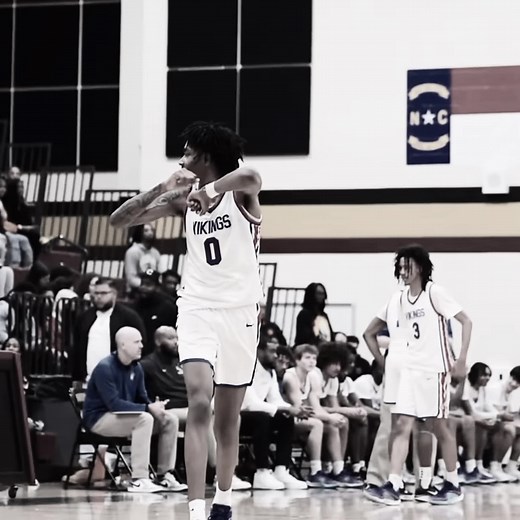 showtime slim. || #jxnlnn #isaiahevans #cbb #ncaam #xyczba #foryou #fyp