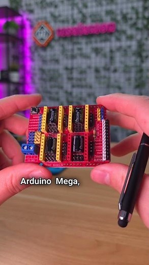 Ten shield zmienia Arduino w mini CNC!