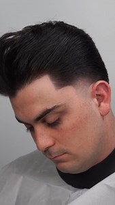 Visit our website to get started 📈 Learn the fundamentals of men’s advanced hair cutting | with multiple lessons structured in way that teaches you how to use an advanced techniques for precision hair cutting 📈 Our courses allows you to have a better understanding of how hair works and gives you the knowledge and confidence to work and deal with all hair types and lengths 📈 visit our website to get started 🌍 www.ariessalon.world _______________________________ . . . . . . . . #barbertalent #