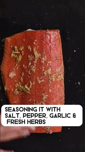 How to bake salmon in the oven