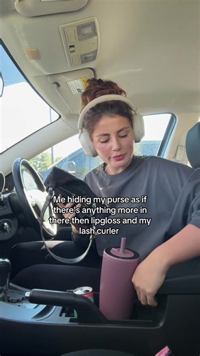 Essential Lip Gloss for Every Young Diva