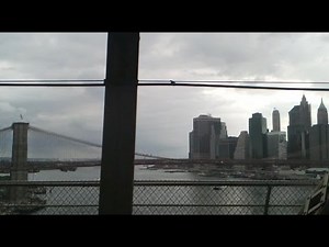 NYC View N Subway Crossing the Manhattan Bridge