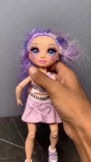 Rainbow High Cheer Violet Willow Fashion Doll.