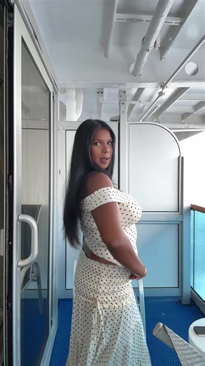 Elegant Cruise Outfit Ideas for Your Next Vacation