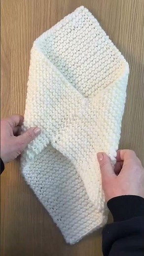 link in bio Quick and Easy Crochet Tutorial for a Neck Warmer