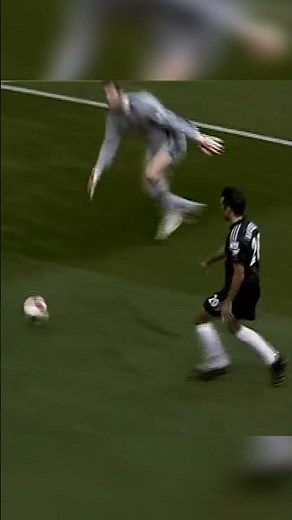 The injury that nearly killed Petr Cech and made him wear a helmet