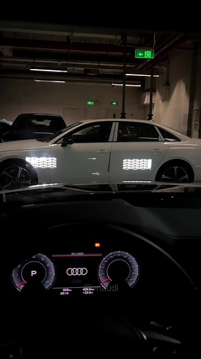 Digital matrix light on Audi A8L Horch ( welcome light) 🔥⭕️🚘👑 #audi #a#digitalmatrixled #audilightshow #audia8lhorch #audia8l #supercar #luxurycars #fyp #vnaudi
