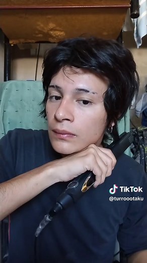 Tutorial Pelo Lacio: ¡Liso Perfecto en Minutos!
