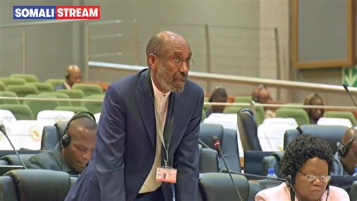 17 reactions | Senator Professor Cabdi Ismaaciil Samatar oo Adduunka Cod Dheer Ugu Sheegay In Africa laga Qabto Imaaraadka Carabta. Mustafe Minister | Mudane Mustafe Minister | Facebook