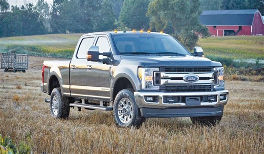 NHTSA Opens Investigation Into More Than 210,000 Ford F-250 Diesel Trucks Over Fuel Leak, Fire Concerns