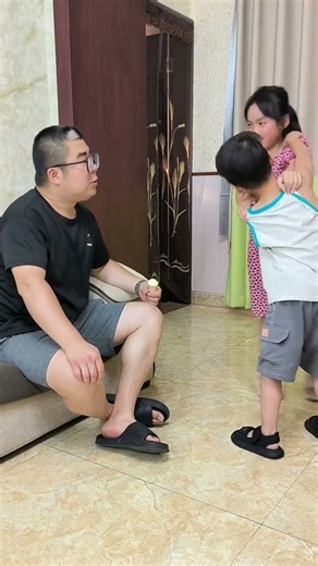 Dad's ice cream looks good. I want to taste it. #Unexpectedly #Funny #Hot on Douyin @LuyaoZMli