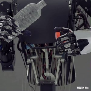 181K views · 1.1K reactions | This hand mimicking robot responds in real time.. | Interesting Engineering | Facebook