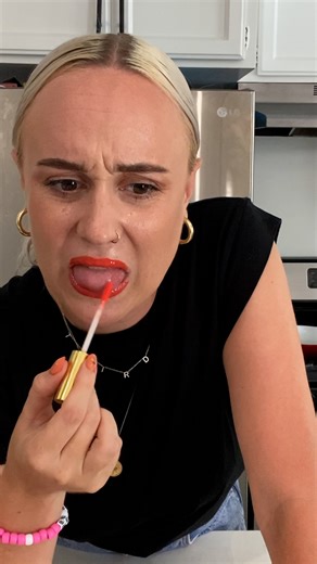 149K views · 83 reactions | Wing sauce flavored lip glosses? BuzzFeed producer Spenser (@thirdpea) puts them to the ultimate taste test. | Tasty | Facebook