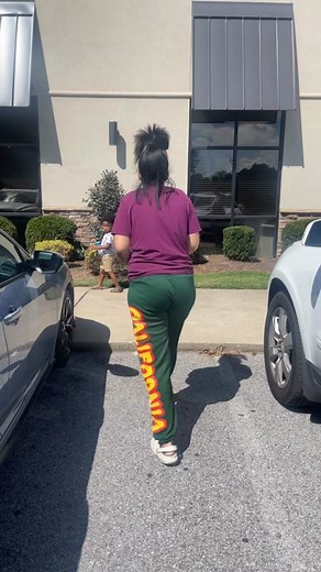 Pregnancy UPDATE! 🫶🏽🫶🏽🫶🏽 #tripletsoftiktok #tripletmom #pregnancytiktok 🤰🏽 #fypシ #pregnancyjourney #perinatal she’s 11 weeks now! 🎀