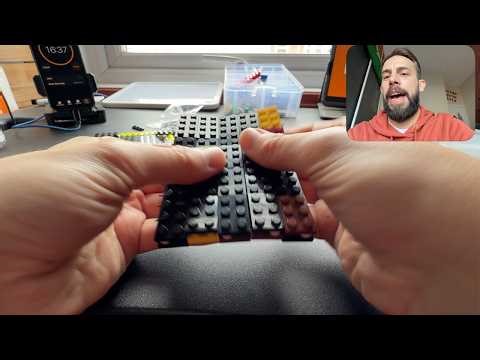 Did you know Lego could bend 👀