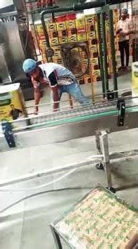 🔩 Amazing Conveyor Technology! SS Slat Chain Working 🔥#shorts