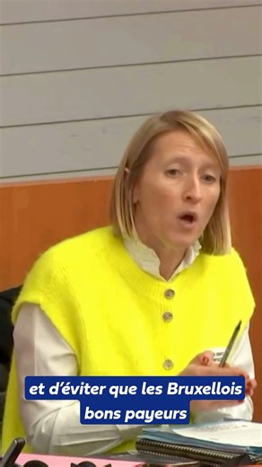 💧 À Bruxelles, la facture d’eau a augmenté de 12,5 % depuis ce 1er janvier 2026. Officiellement, Vivaqua pointe l’explosion des factures impayées pour justifier cette hausse. 📺 Une enquête récente de la RTBF a mis en lumière que ces impayés sont largement liés à des années de facturation défaillante et de recouvrement chaotique au sein même de Vivaqua, avec des périodes d’arrêt total de facturation en 2021 et 2022 et des problèmes qui se sont prolongés de 2022 à 2025. 🔎 Un audit demandé par l