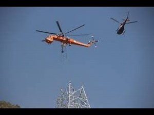 【ヘリコプター】高圧電線の鉄塔をヘリで運ぶ? 【鉄塔建設】