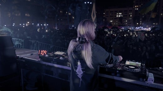 152K views · 837 reactions | Chicago  Can’t wait to be back performing at Recess outdoors on Aug 24! See you there | Nora En Pure | Facebook