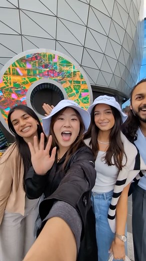 94K views · 393 reactions | I posted a whole vlog on my youtube channel 凉 #australianopen #melbournefoodvlog #foodvlog | Jiny Maeng | Facebook