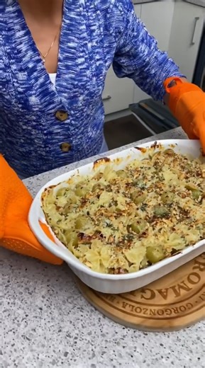 Viral grape pasta hack – sweet and savory pasta recipe