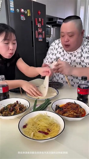 #好吃到筷子都舍不得放下😂🥢#chinese_food #So delicious, you don’t even want to put the chopsticks down. 😂🥢