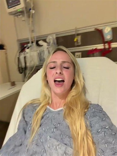 I’m not doing well right now :( I love you guys so much ❤️Plz leave a comment #nataliereynolds #fyp