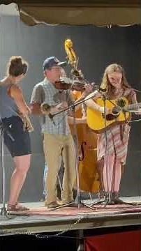 Winners Mt Airy Fiddler Convention 2025 Oldtime string band competition – new Floyd county ramblers