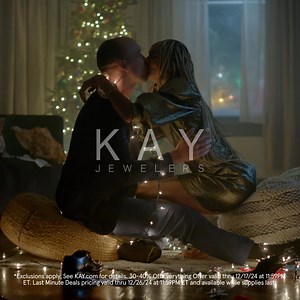 KAY makes gifting easy—wrap up the savings with last minute deals during our Big Holiday Sale! | Kay Jewelers