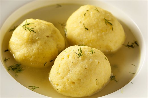 What’s the Secret to the Fluffiest Matzo Balls? Here’s What 8 Jewish Chefs Say